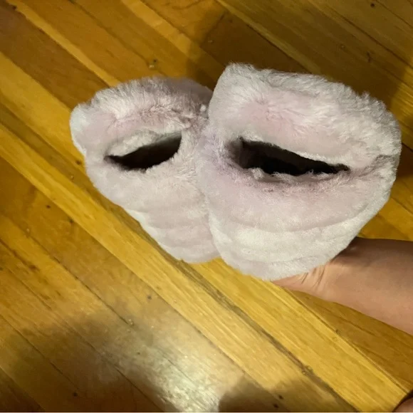 UGG Uggs pink violet sheepskin fluff yeah slides slippers sandals size 6 67 - Picture 4 of 6